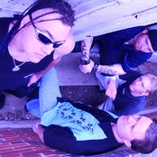 Undun - List pictures