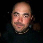 Aaron Lewis - List pictures