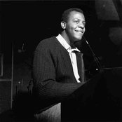 Larry Young - List pictures