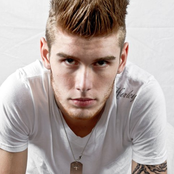 Colton Dixon - List pictures
