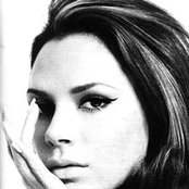 Victoria Adams - List pictures