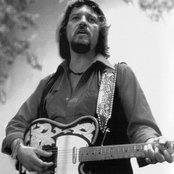 Waylon Jennings - List pictures