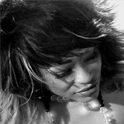 Miki Howard - List pictures