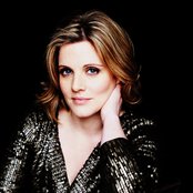 Méav - List pictures