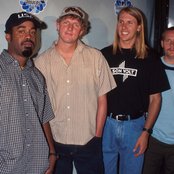 Hootie & The Blowfish - List pictures