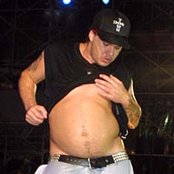 Charlie Brown Jr - List pictures