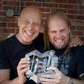 Accept - List pictures