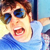Toby Turner - List pictures