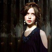 Flo Morrissey - List pictures