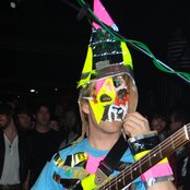 Lightning Bolt - List pictures