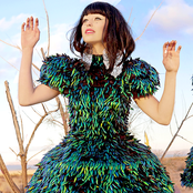 Kimbra - List pictures