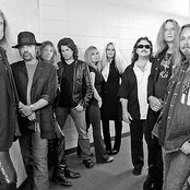 Lynard Skynard - List pictures