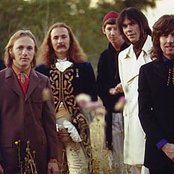 Crosby Stills Nash & Young - List pictures