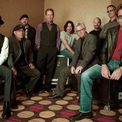 Huey Lewis & The News - List pictures