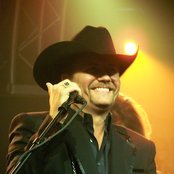 John Rich - List pictures