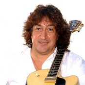 Toninho Horta - List pictures
