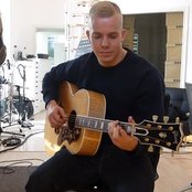 Elastinen - List pictures