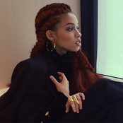 Kyndall - List pictures