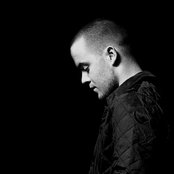 Maverick Sabre - List pictures