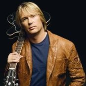 Rockie Lynne - List pictures