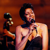 Dee Daniels - List pictures