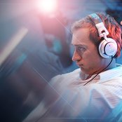 Paul Van Dyk - List pictures