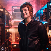 Terry Mcdermott - List pictures