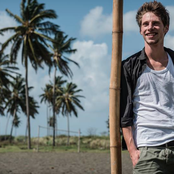 Naâman - List pictures