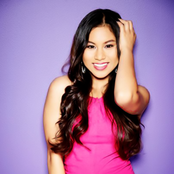 Ellona Santiago - List pictures