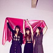 Au Revoir Simone - List pictures