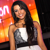 Mélanie René - List pictures