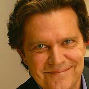 Mark Holden - List pictures