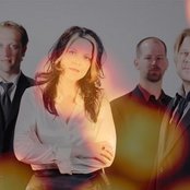 Claire Voyant - List pictures