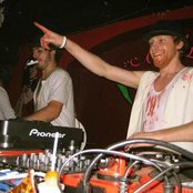 Bag Raiders - List pictures