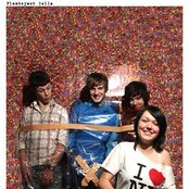 Flamboyant Bella - List pictures