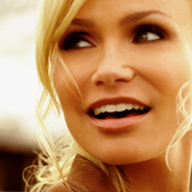 Kristin Chenoweth - List pictures