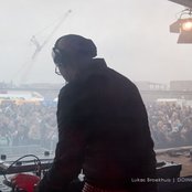 Sidney Samson - List pictures