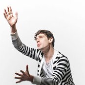 Dan Black - List pictures