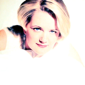 Nicki French - List pictures