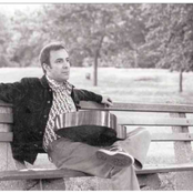 João Gilberto - List pictures