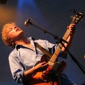 Tal Bachman - List pictures