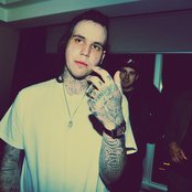 Rich Hil - List pictures