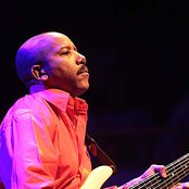 Nathan East - List pictures