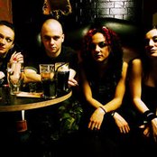 Mallory Knox - List pictures