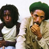 Augustus Pablo - List pictures