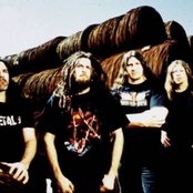 Six Feet Under - List pictures