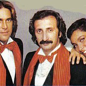 Ricchi E Poveri - List pictures