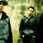 Bliss N Eso - List pictures