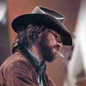 Donnie Fritts - List pictures