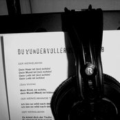 Angizia - List pictures